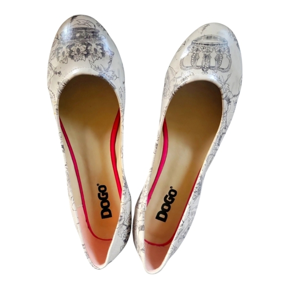 DoGo Women's White and Black Vegan Leather Made In Turkey Printed Flats Sz 39 - Picture 7 of 7